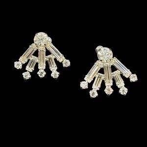 Vintage Clear Rhinestones Screw Back Earrings Fan Silver Tone
